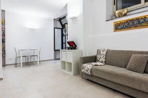 Apartment | Living area