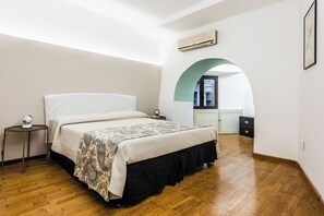 Apartment | 2 bedrooms, iron/ironing board, cots/infant beds, free WiFi - Modern Macha Apartment (Catania)