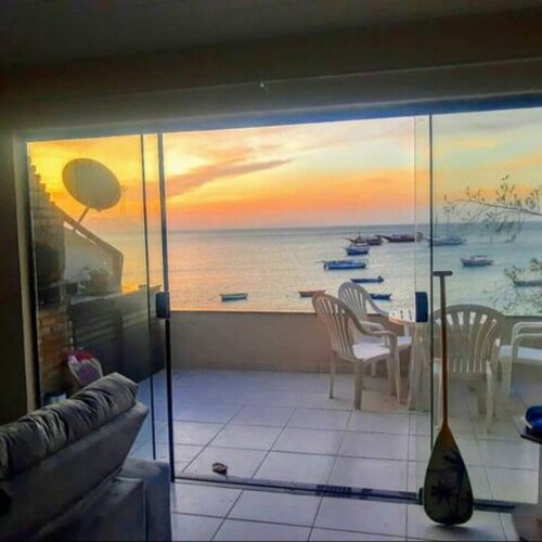 Incrível Apartamento com Vísta mar - Rua das Pedras - Búzios