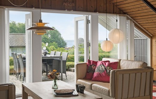 3 bedroom awesome home in Juelsminde