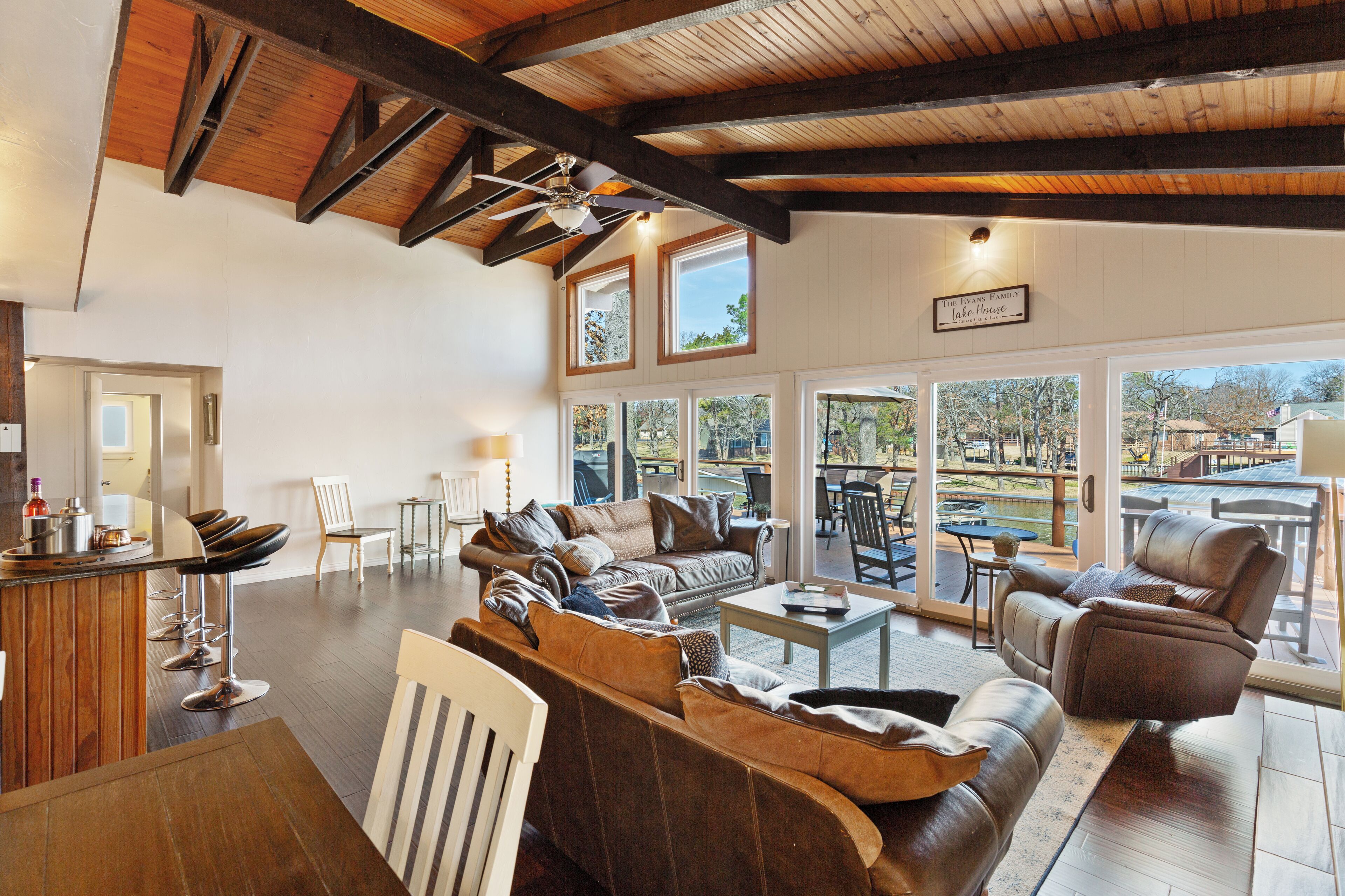 Téléviseur connecté, foyer