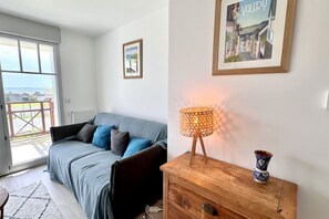 Books - Le 110: family apartment (Saint-Valery-sur-Somme)