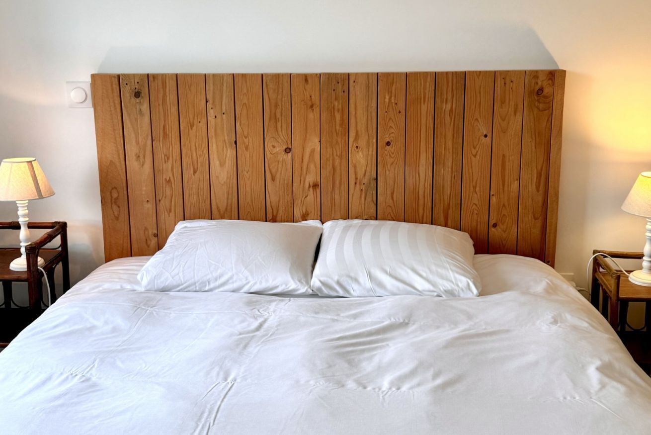 1 chambre, lit parapluie, Wi-Fi, draps fournis