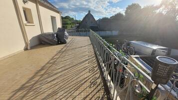 Enceinte de lâhĂ©bergement