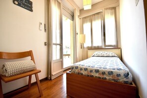 アパートメント シービュー | 2 室のベッドルーム、アイロン / アイロン台、WiFi (無料)