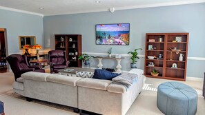 Smart TV, fireplace, foosball, table tennis