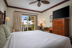 In-room safe, iron/ironing board, WiFi, bed sheets - Waipouli Beach Resort Studio (Kapaa)