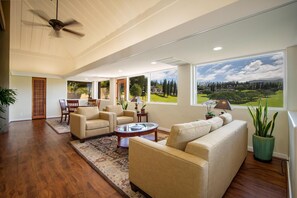Interior - Kapalua Bay Villa 26G2 Gold Oceanfront 1 Bedroom (Lahaina)