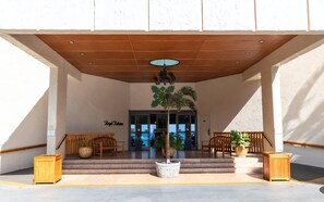 Property grounds - Royal Kahana Maui 1001 Partial Ocean 2 Bedroom (Lahaina)