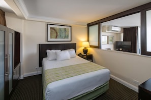 1 bedroom, in-room safe, iron/ironing board, free WiFi