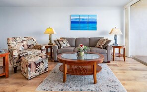 DVD player - Royal Kahana Maui 1113 Oceanfront 1 Bedroom (Lahaina)