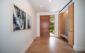 Interior - Honua Kai Luana Garden Villa 3A 3 Bedroom 3 Bath (Lahaina)