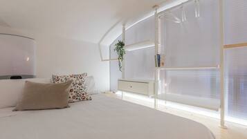 Apartamento urbano | 2 quartos, escrivaninha, Wi-Fi de cortesia, roupa de cama