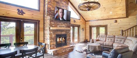 المنشأة من الداخل