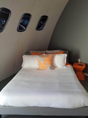 Room - The Spaceship House! Area 51 Navarre (Navarre)