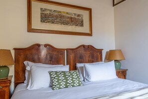 1 habitación, wifi y ropa de cama