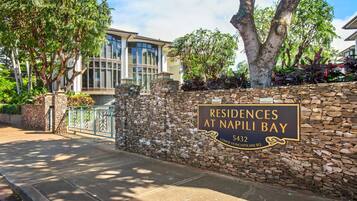 Condo (3 Bedrooms) | Exterior