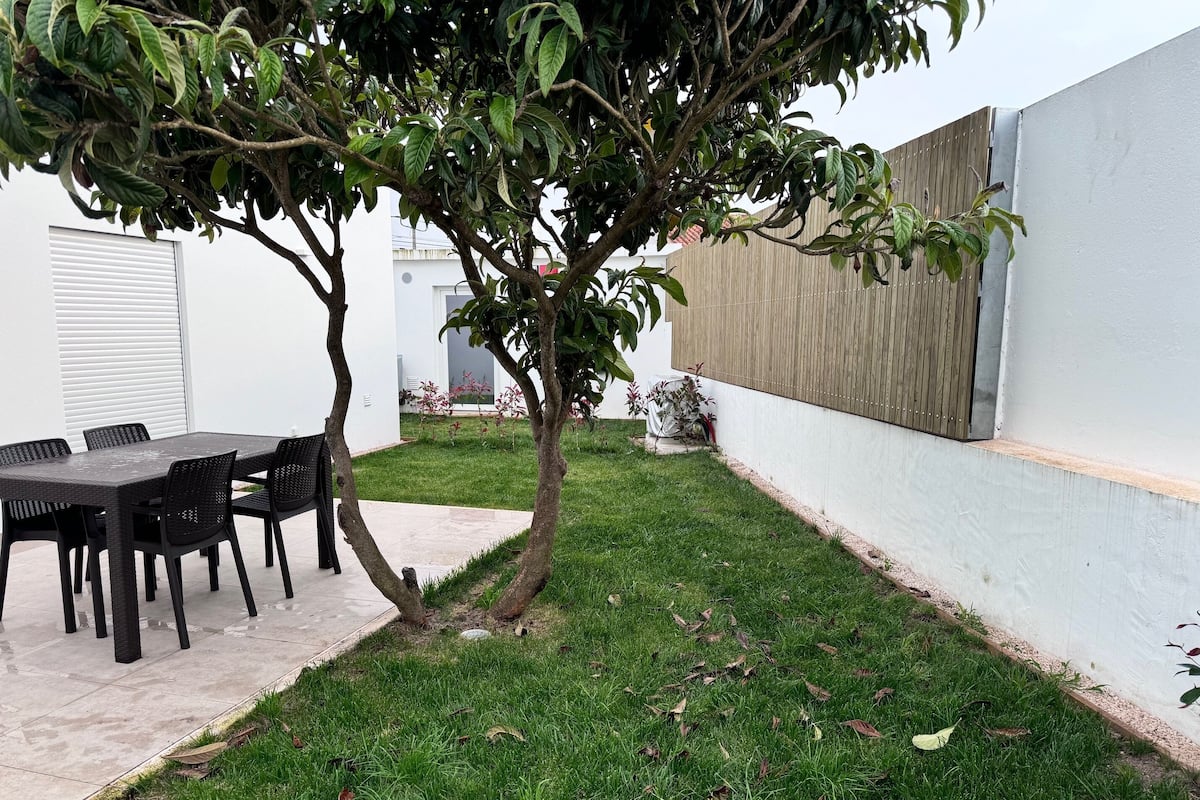 Deluxe Villa, Pool View | Terrace/patio