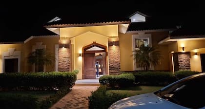 Villa GuavaBerry 5BR 6Bds 12Pax HugePool