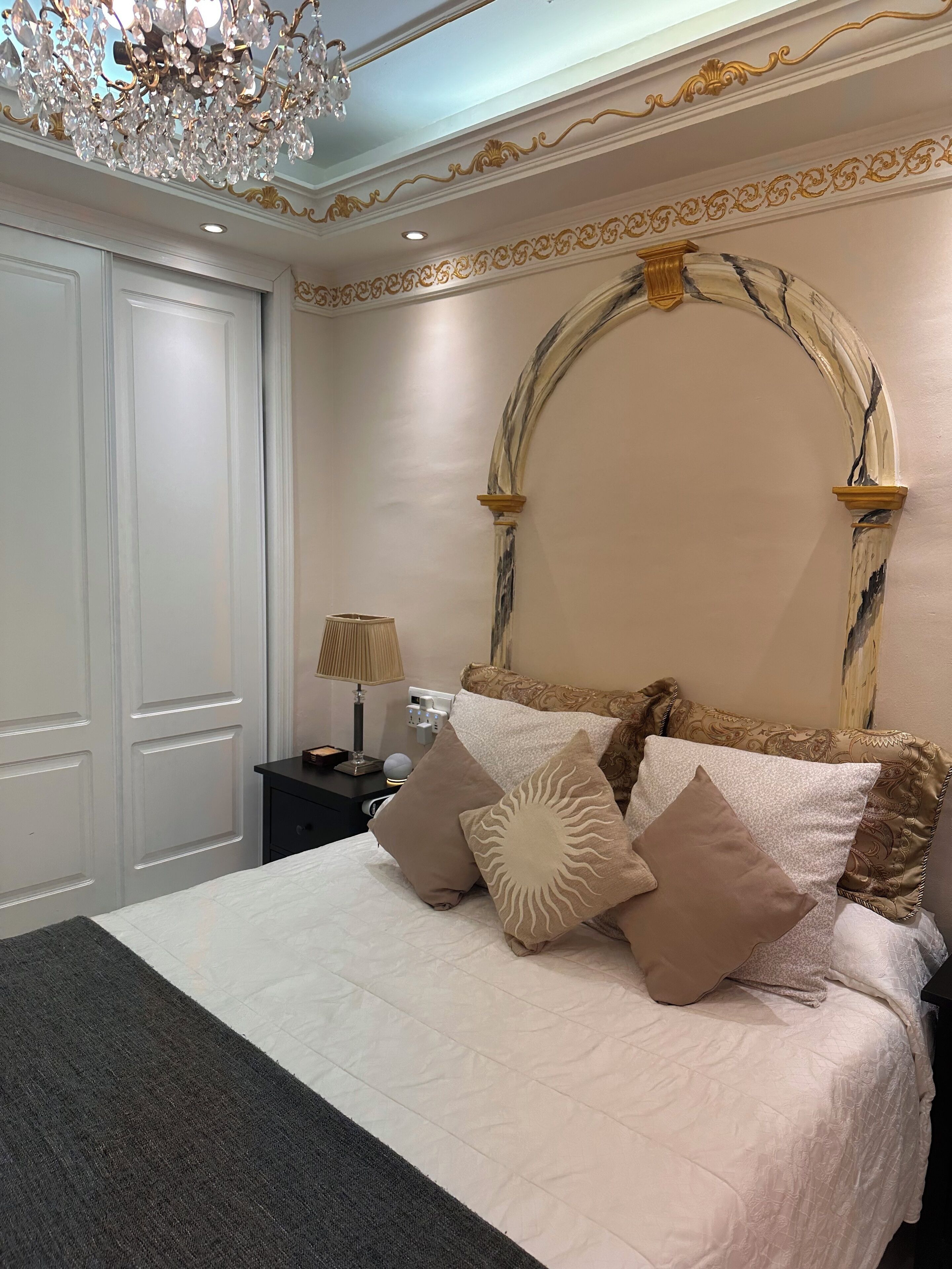 3 dormitorios, tabla de planchar con plancha, cuna de viaje y wifi