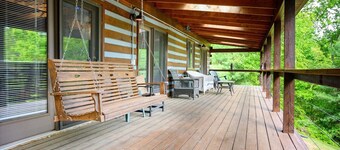 Lazy Lane Cabins - Moonlight Ridge