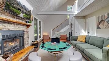 Smart TV, fireplace, table tennis, books