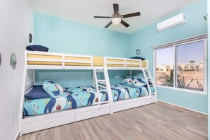 4 habitaciones, tabla de planchar con plancha y wifi gratis 