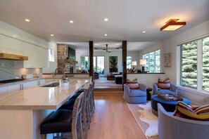 Fridge, microwave, oven, stovetop - Abode at Sunny Knob Hill, scenic setting, hot tub (Ketchum)