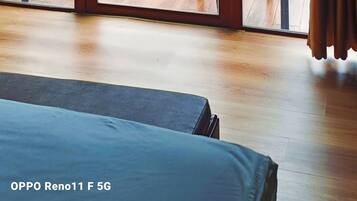 Bungalow, Lake View | Terrace/patio