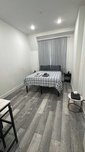 1 bedroom, iron/ironing board, WiFi
