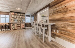 Bar (in der Unterkunft)