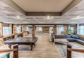 Lobby - The Chapel Retreat (Bluevale)