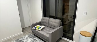 Relaxing Getaway One Bed Studio - Auckland Botanical Gardens 