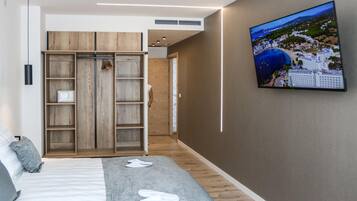 4 soveværelser, pengeskab på værelset, weekendseng, gratis Wi-Fi