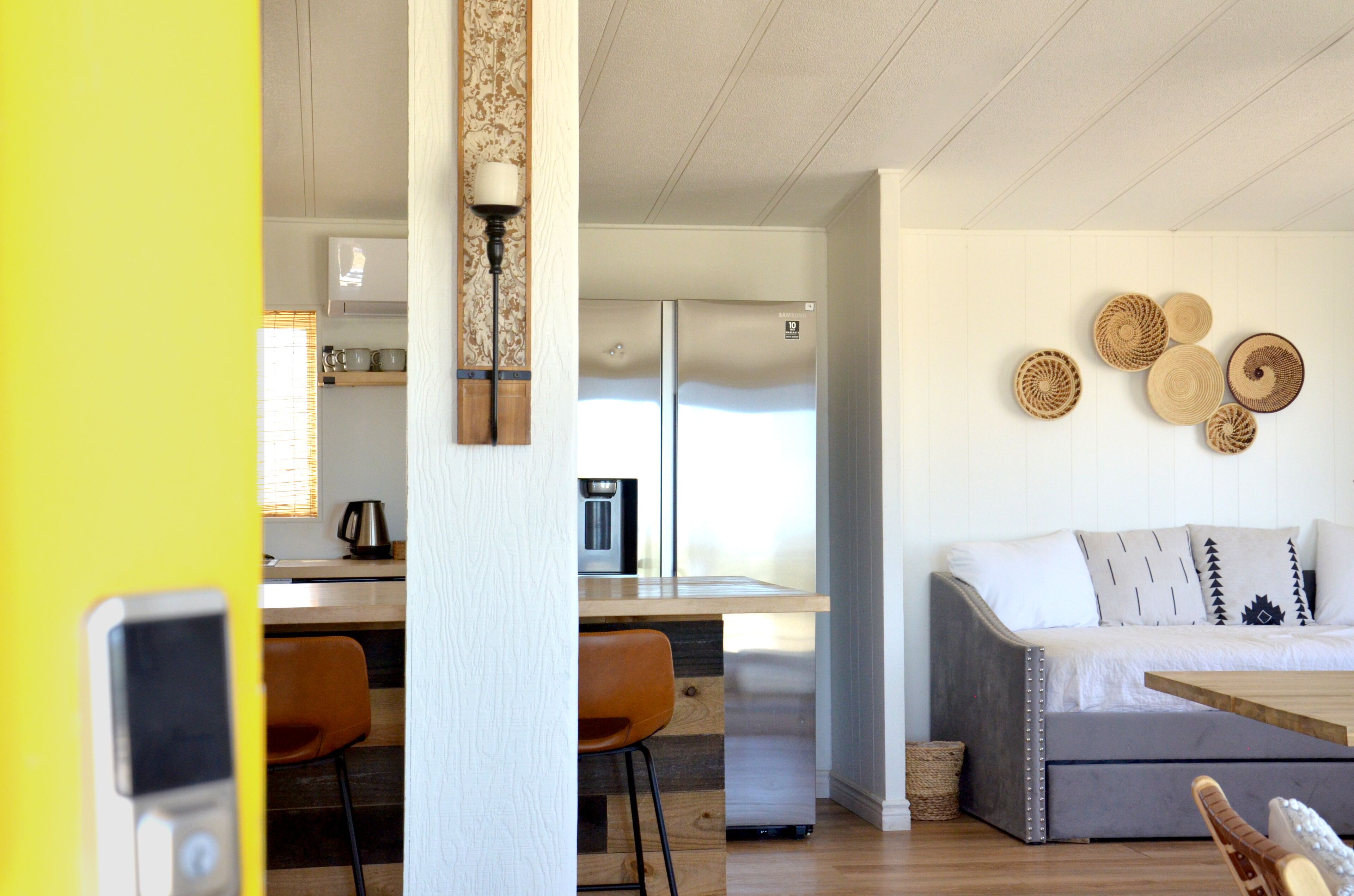 Charming 2-bedroom house with AC, WiFi in amazing Joshua Tree