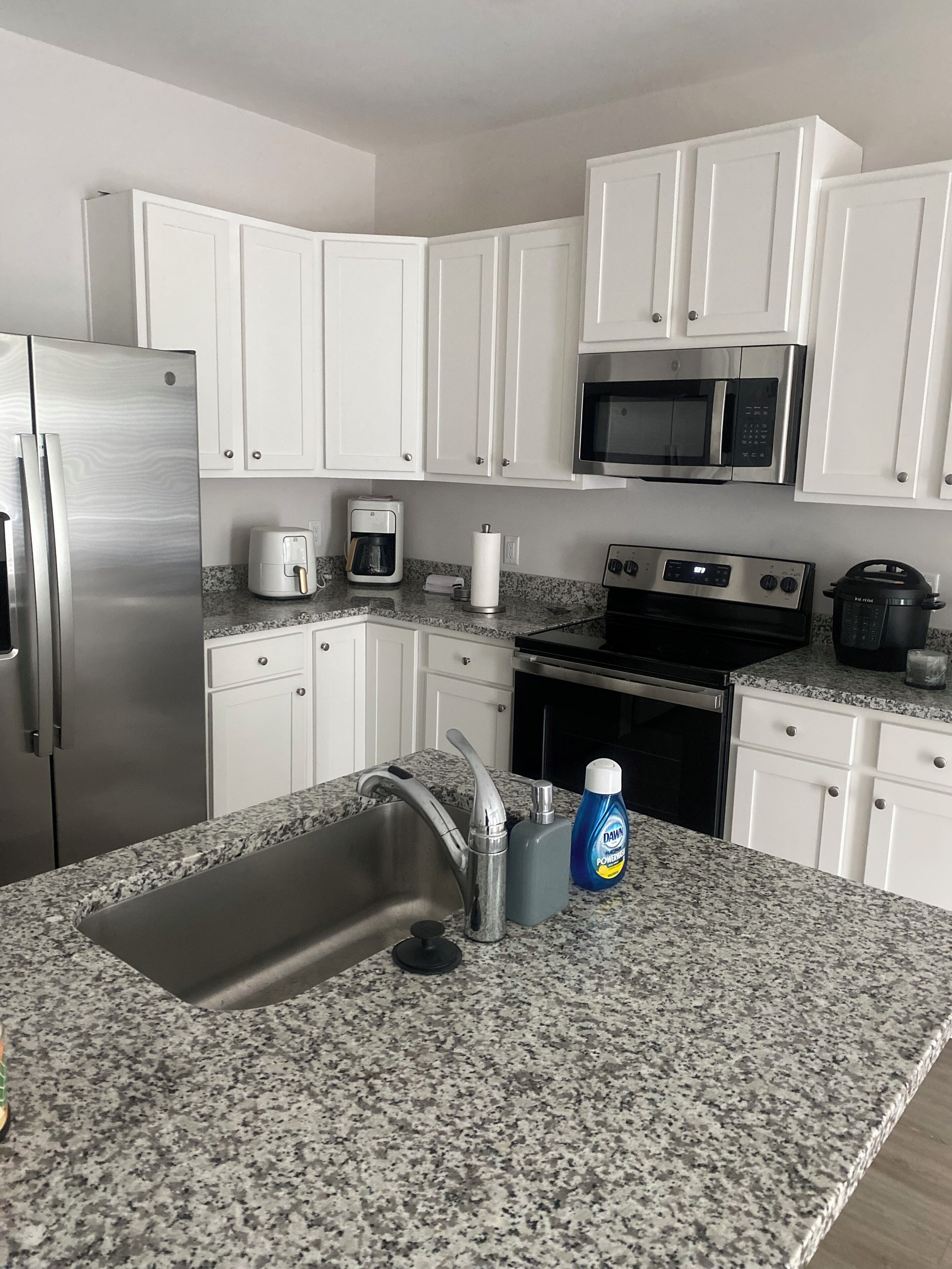 2-bedroom house in terrific Panama City Beach with AC, centrally located. 