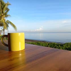 Free daily cooked-to-order breakfast