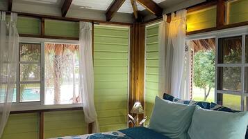 3 dormitorios, tabla de planchar con plancha, wifi y ropa de cama