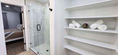 Salma's Cozy Home 
In Richmond Tx 