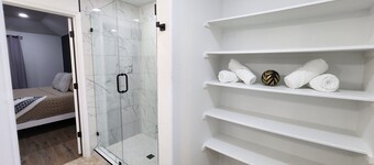 Salma's Cozy Home 
In Richmond Tx 