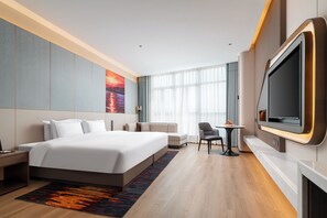 Yhden hengen perushuone, kaupunkinäköala | Ylelliset vuodevaatteet, untuvapeitot, ilmaiset minibaarituotteet