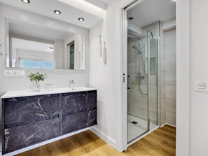 Shower, hair dryer, towels - Eurosol - Terrace, Sea views, 500m from the beach (Torremolinos)