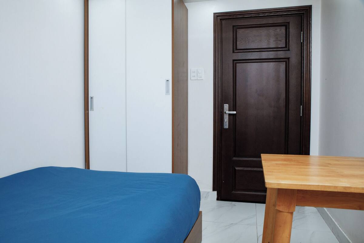 City Double Room Single Use, No Windows