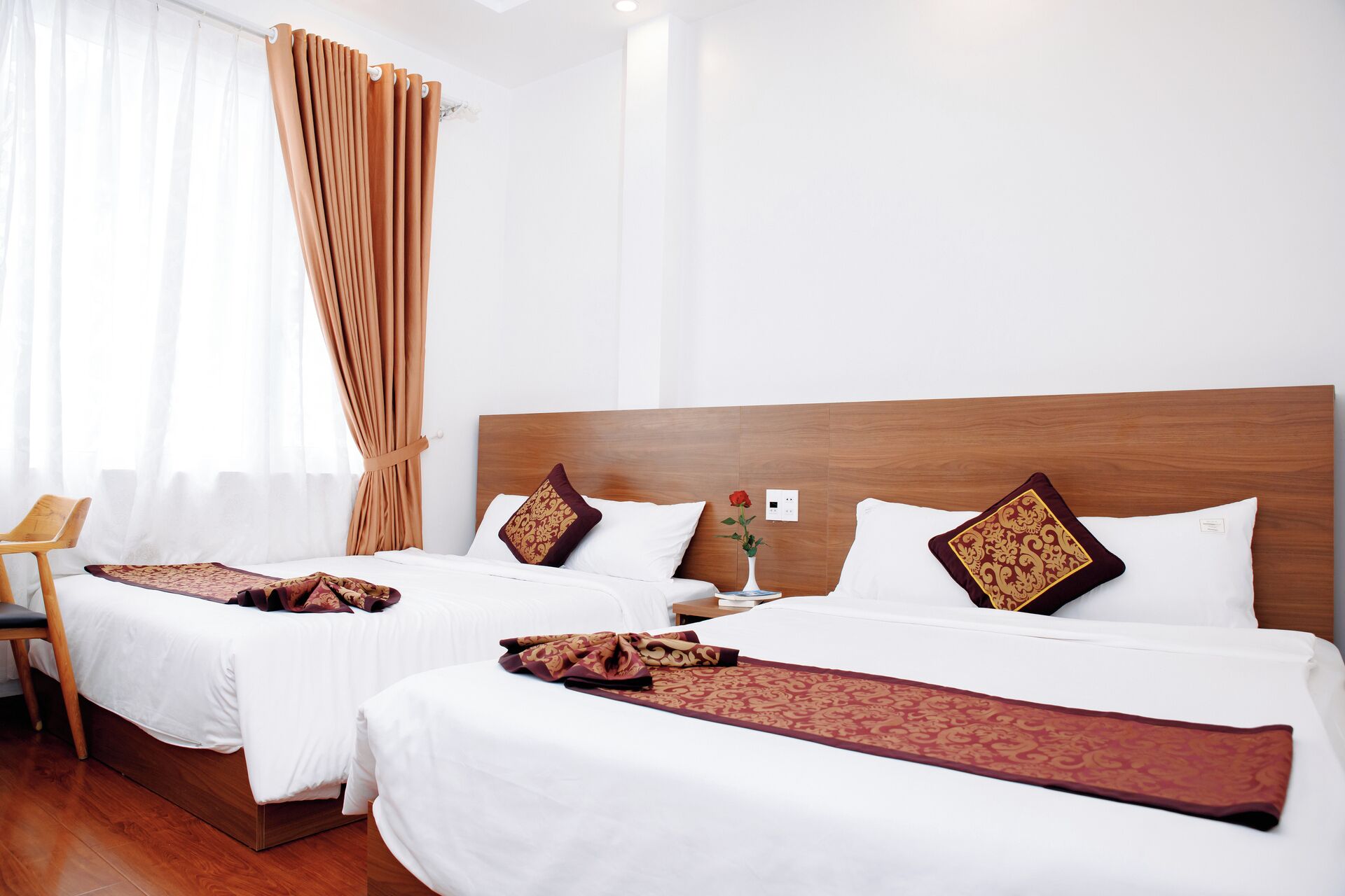 全景四人房 | 低過敏寢具、羽絨被、舒適加層、隔音