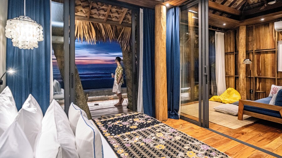 Sealord Naithon Beach Phuket