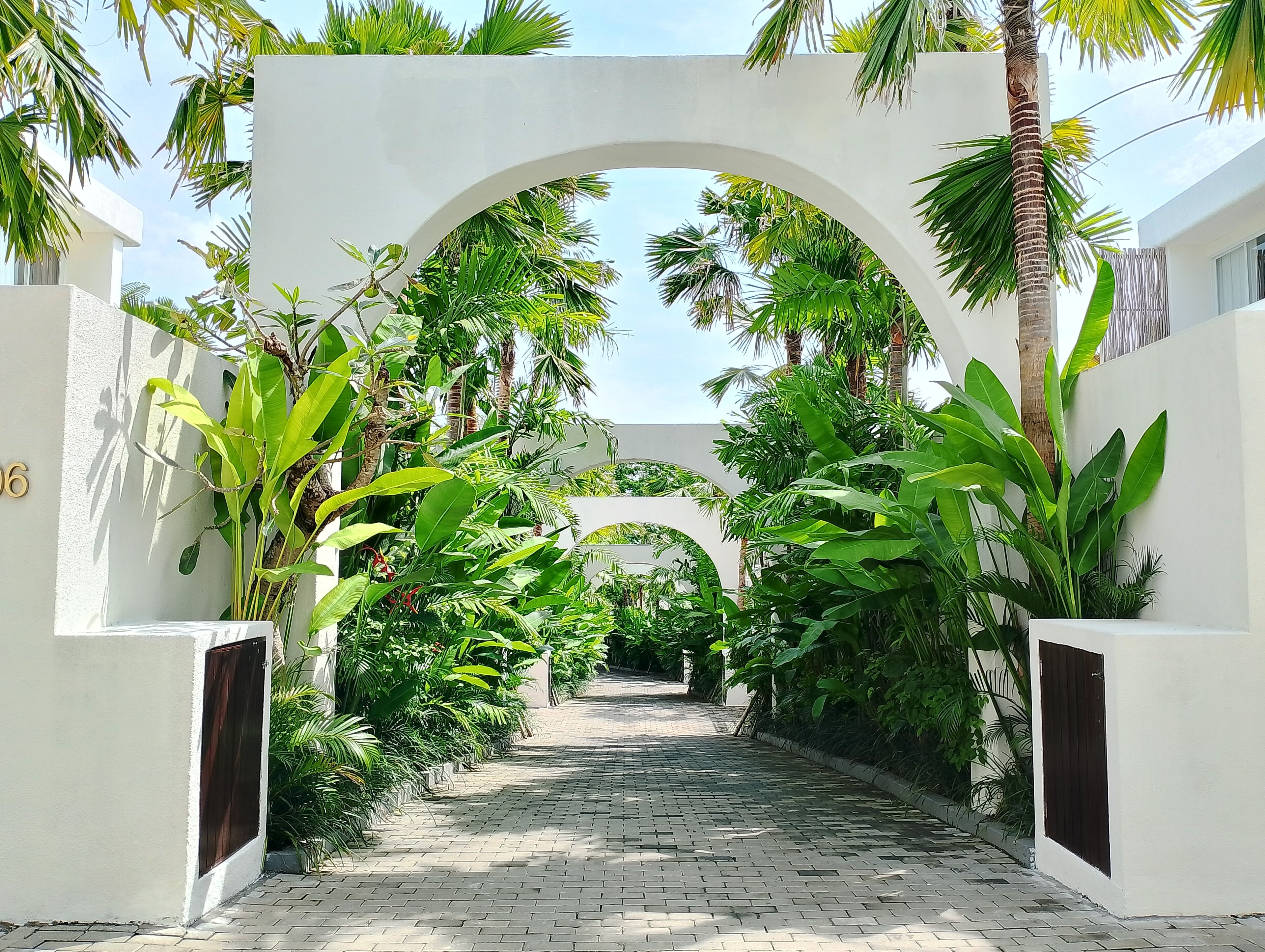 Ngoại thất