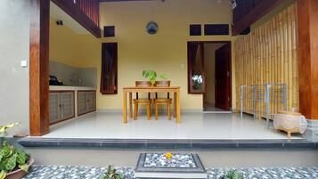 Standard Room | Terrace/patio