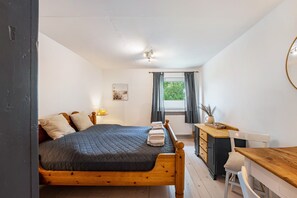 6 makuuhuonetta, ilmainen Wi-Fi, vuodevaatteet