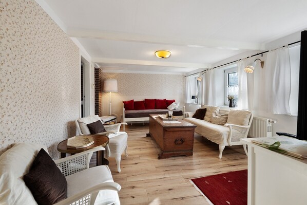 Televisio, takka, DVD-soitin