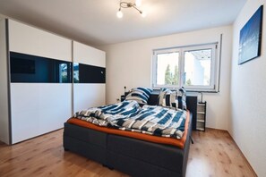 1 chambre, Wi-Fi gratuit, draps fournis